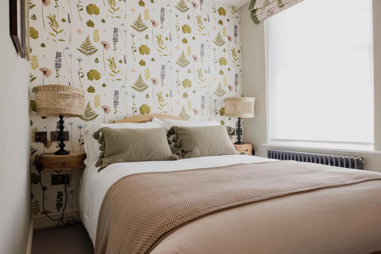 The George & Dragon Hotell Westerham Exteriör bild